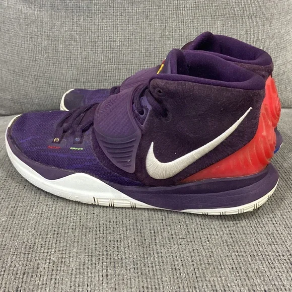 Kyrie Irving 6 Enlightenment Grand Purple and White youth size 7 - Picture 3 of 8
